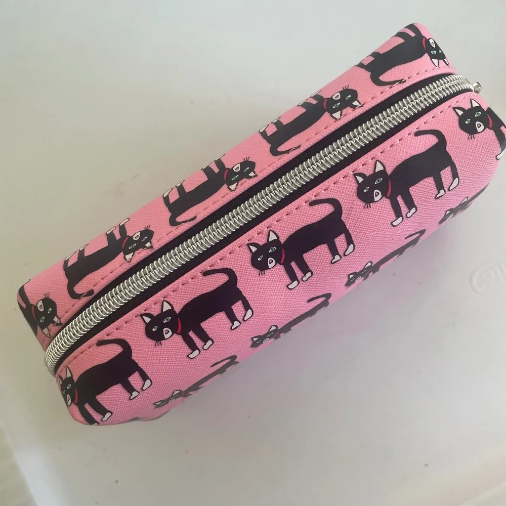 Marc Tetro Black Cat Zip Cosmetic Bag Pouch‎ Pink All Over vegan leather